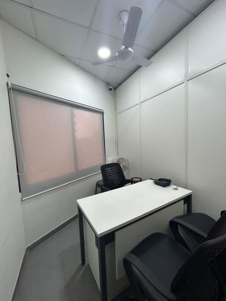 Team Area, gota Commercial Office Space 1900 Sq.Ft. In Gota Ahmedabad 10392867