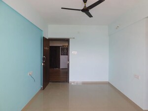 Room in 2 BHK Apartment at LS Mehetre Laxmi Horizon, Punawale – for Rent