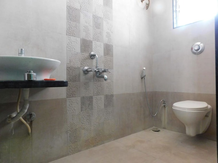 Bathroom, ls-mehetre-laxmi-horizon 2 Bedroom 680 Sq.Ft. Apartment In Punawale Pune 10392879