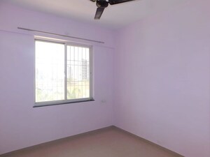 Room in 2 BHK Apartment at LS Mehetre Laxmi Horizon, Punawale – for Rent