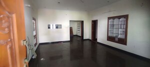 Room in 5 BHK Builder Floor at Saket – for Rent
