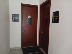 Room in 2.5 BHK Apartment at Prestige Kew Gardens, Bellandur – for Rent