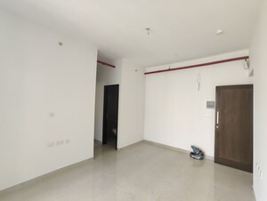 Room in 2 BHK Apartment at Mahindra Alcove Wing D And E, Chandivali – for Rent