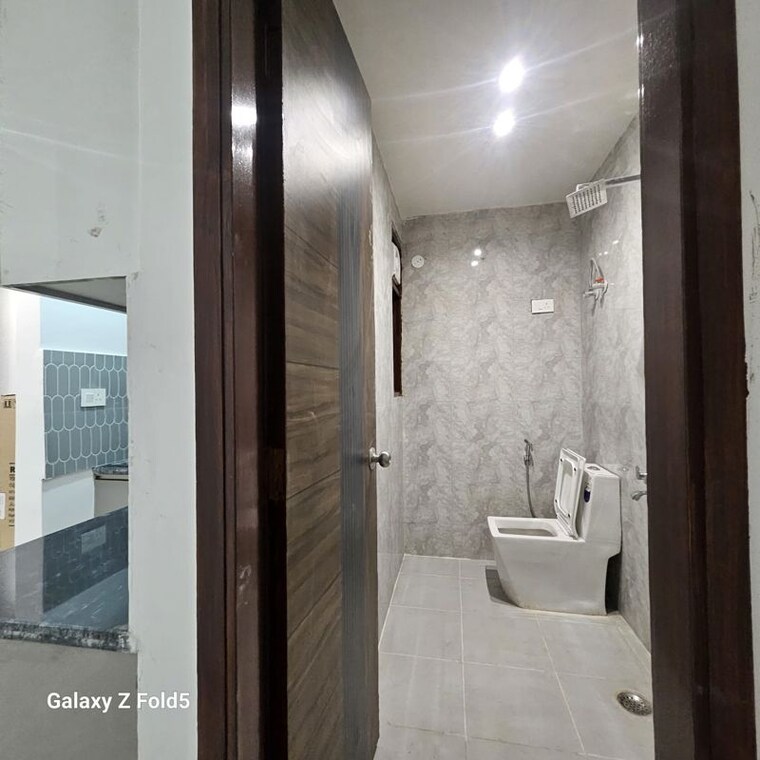 Bathroom, saket  400 Sq.Ft. Builder Floor In Saket Delhi 10392985