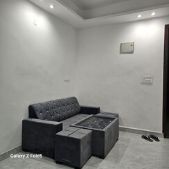 Builder Floor For Rent in Saket