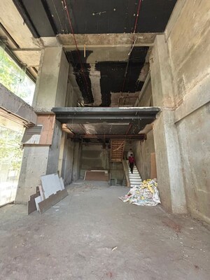  Showroom – Exterior View View at Santacruz West - for Rent