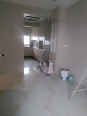 Bathroom in 3 BHK Apartment at BPTP Discovery Park, Sector 80 – for Sale