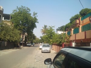 Parking in 6+ BHK Villa at Bagh Swaniya – for Sale