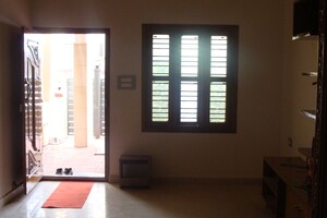 Room in 2 BHK Independent House at Rt Nagar – for Rent