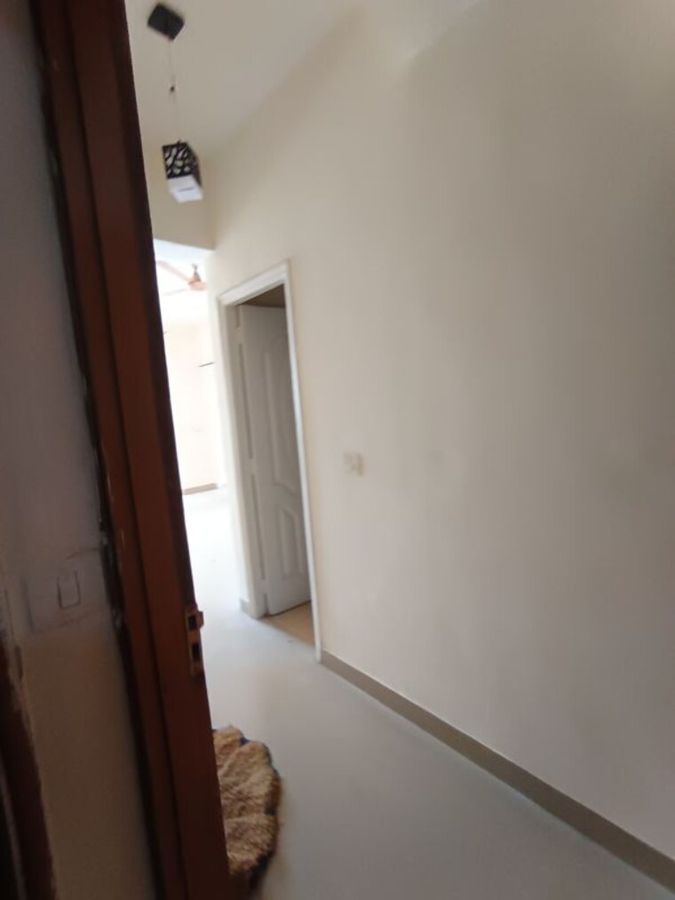 Room, shree-vardhman-mantra 2 Bedroom 900 Sq.Ft. Apartment In Sector 67 Gurgaon 10393141
