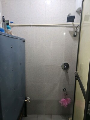 Bathroom in 1 BHK Apartment at Dadar East – for Rent