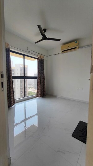 1.5 BHK Apartment For Rent in Runwal Gardens Phase 2, Dombivli East
