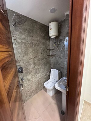 Bathroom in 1 BHK Apartment at Saket – for Rent