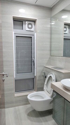 Bathroom in 3 BHK Apartment at Oberoi Realty Esquire, Goregaon East – for Rent
