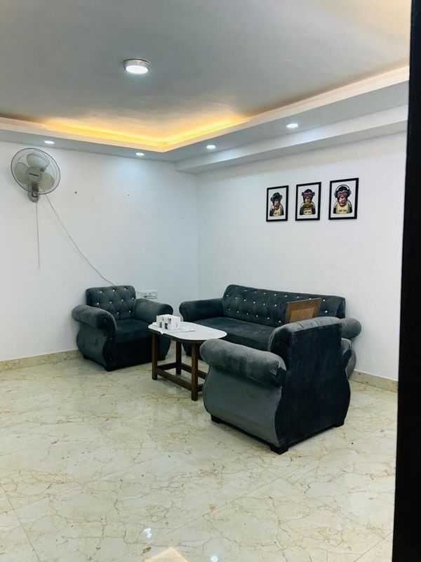 1 BHK Apartment For Rent in Saket
