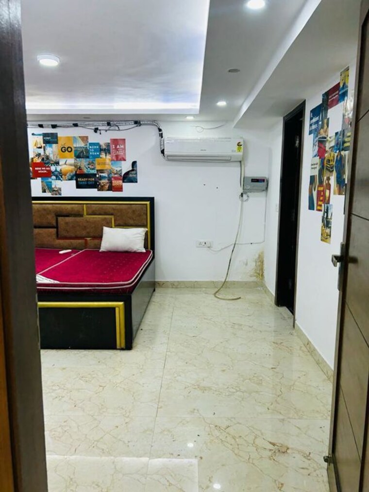  Parking, saket 1 Bedroom 600 Sq.Ft. Apartment In Saket Delhi 10393223