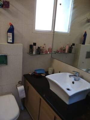 Bathroom in 3 BHK Apartment at Sector 9 Dwarka – for Rent