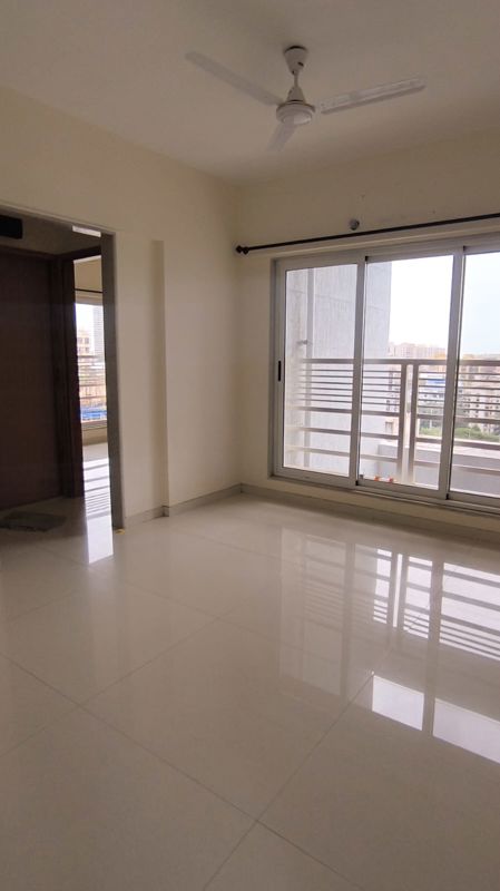 2 BHK Apartment For Sale in HDIL Dheeraj Diamond