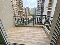 2 BHK Apartment For Sale in Parikh Peninsula Park