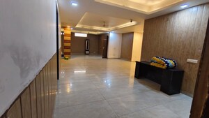 Room in 2 BHK Builder Floor at Sector 55 – for Rent