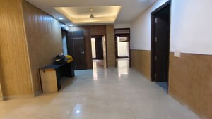 Room in 2 BHK Builder Floor at Sector 55 – for Rent