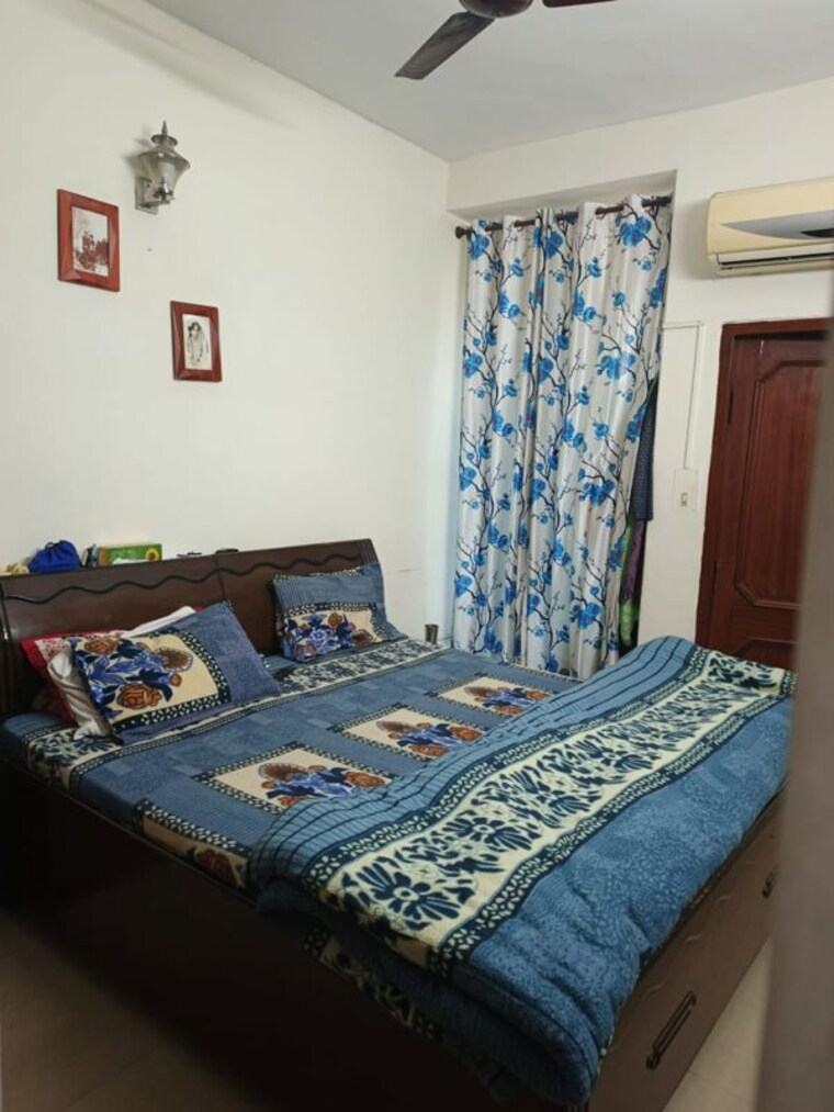 Bedroom, sector 22 3 Bedroom 1200 Sq.Ft. Builder Floor In Sector 22 Chandigarh 10393153