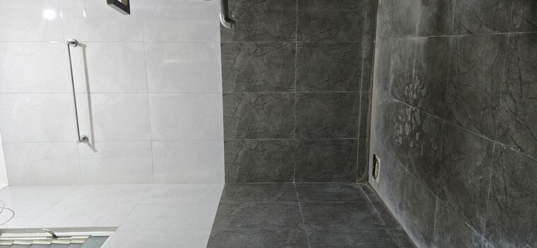 Bathroom, pratham-yash-residency 1 Bedroom 800 Sq.Ft. Apartment In Dhanori Pune 10393328