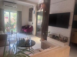 Team Area in 3 BHK Apartment at SS Mayfield Gardens, Sector 51 – for Rent