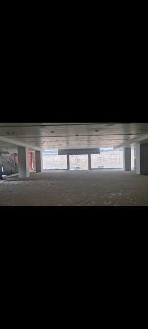  Shop For Rent in Sus