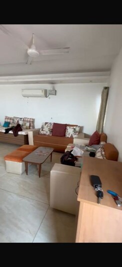 1 BHK Builder Floor For Rent in Green Park