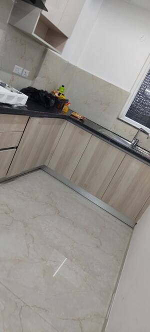 Balcony in 2.5 BHK Builder Floor at Smart World Orchard, Sector 61 – for Rent