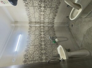 Bathroom in 1 BHK Builder Floor at Govindpuri – for Rent