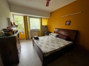Bedroom in 3 BHK Apartment at Alaknanda – for Rent