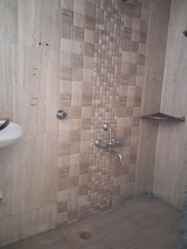 Bathroom, dhankawade-pokale-tamarind-park 2 Bedroom 850 Sq.Ft. Apartment In Dhayari Pune 10072985
