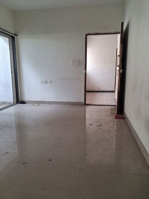 Room in 2 BHK Apartment at Dhankawade Pokale Tamarind Park, Dhayari – for Rent