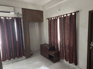 Living Room in 4 BHK Independent House at Kalighat – for Rent