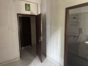  4 BHK Independent House at Kalighat – for Rent