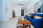 3.5 BHK + Servant Room 1400 Sq.Ft. Apartment in Gaur City 4th Avenue