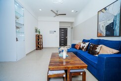 3.5 BHK + Servant Room Apartment For Sale in Gaur City 4th Avenue
