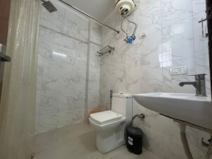 Bathroom in 2 BHK Apartment at Palm Residency Chhatarpur, Chattarpur – for Rent