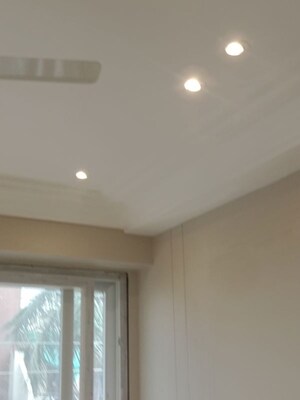 Room in 3 BHK Builder Floor at Sector 9a – for Sale