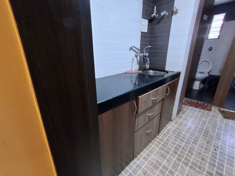 Kitchen, lower parel Commercial Office Space 2400 Sq.Ft. In Lower Parel Mumbai 10393488