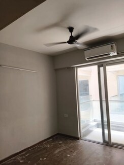 3 BHK + Basement Builder Floor For Rent in Signature Global City