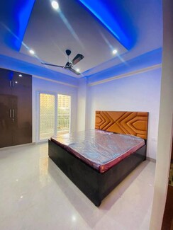 1 BHK Apartment For Rent in Saket