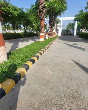   Plot at JMD Greens, Raebareli Road – for Sale