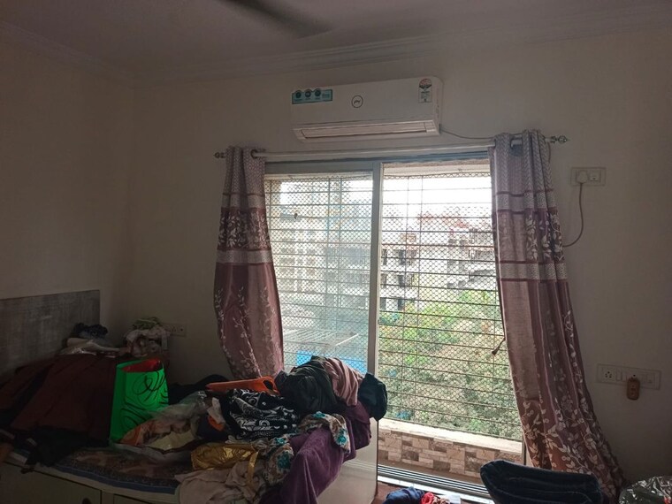Living Room, prestige-residency-gardenia 2 Bedroom 670 Sq.Ft. Apartment In Ghodbunder Road Thane 10393533