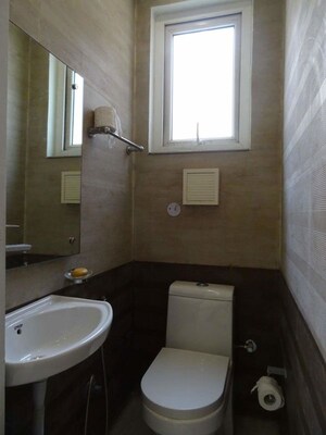 Bathroom in 3 BHK Builder Floor at Dlf Phase I – for Rent