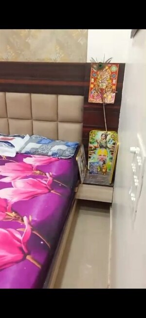 Bedroom in Studio Apartment at Chaitanya Vihar – for Rent