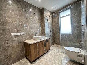 Bathroom in 4 BHK Builder Floor at S S Southend, Sector 49 – for Sale