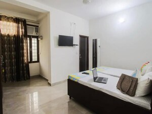 Bedroom in 1 RK Independent House at Sector 15 ii – for Rent
